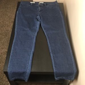 Lightweight straight leg jeans from UO